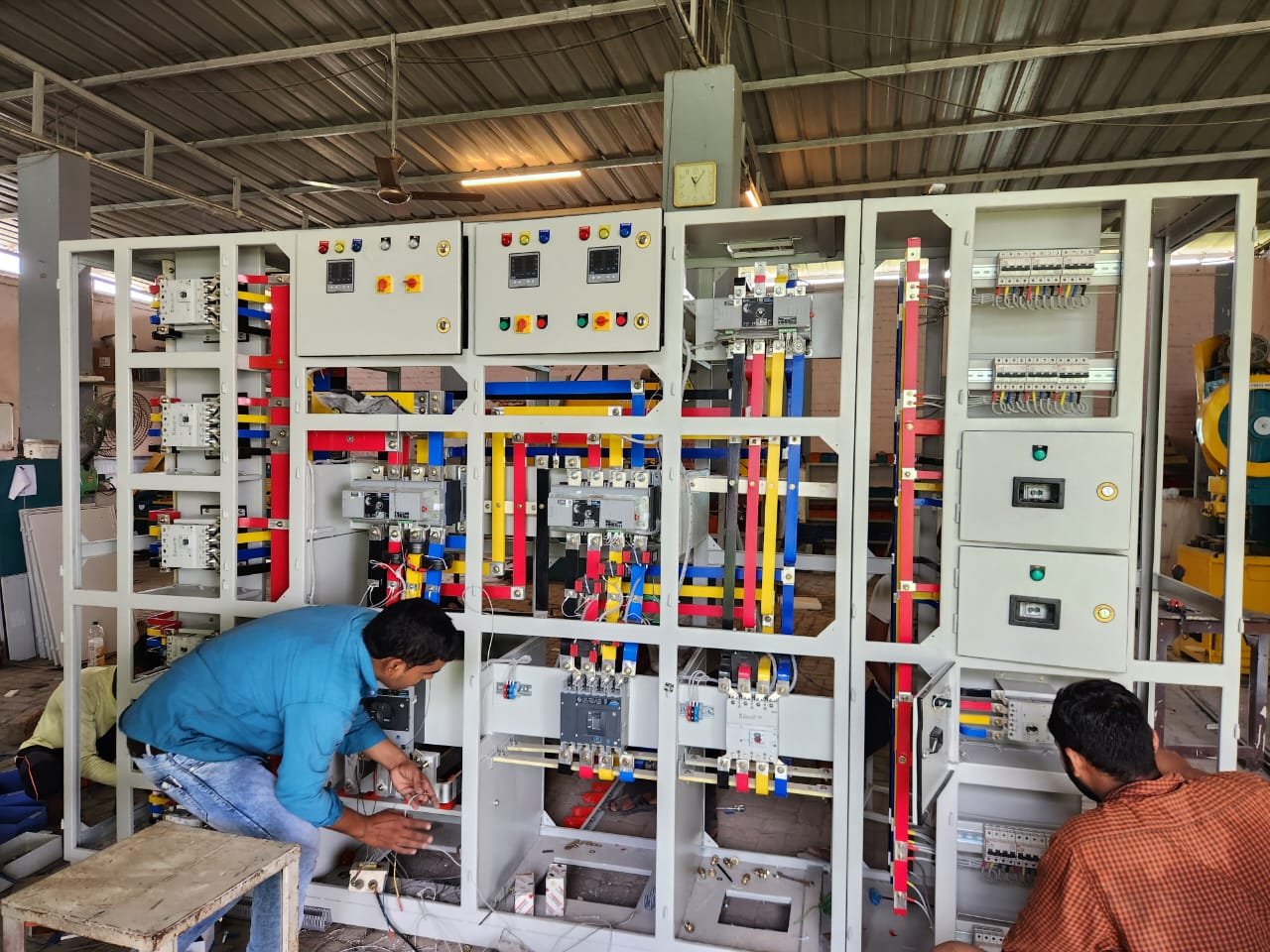 EC3 POWERCON – Best LT Distribution Panel Manufacturer in Lucknow